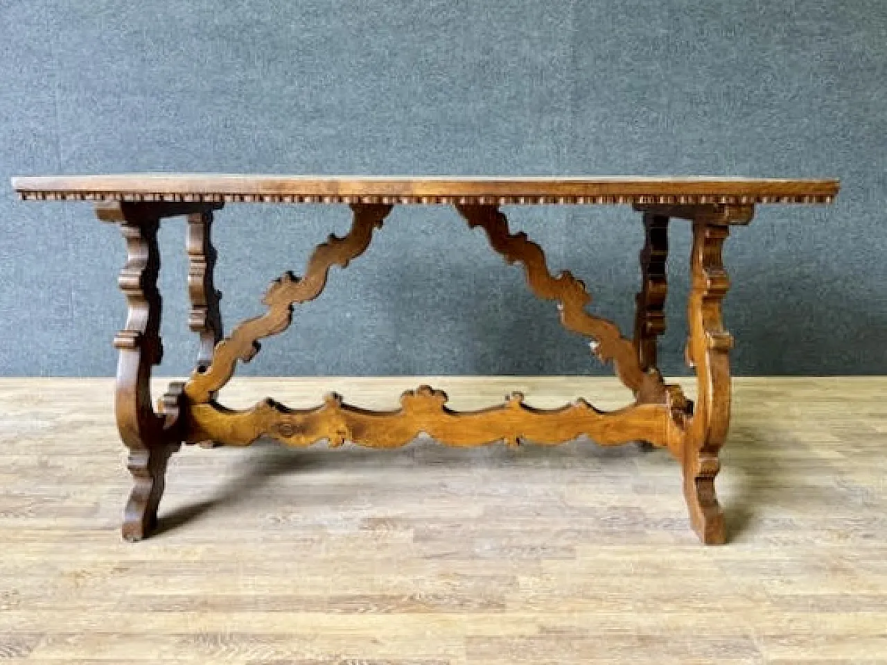 Fratino table made in Lombardy, 20th century 1