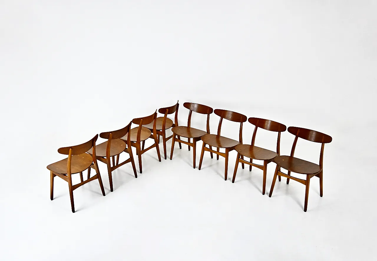 8 chairs "CH30" by H. J. Wegner for Carl Hansen & Son, 1950s 2