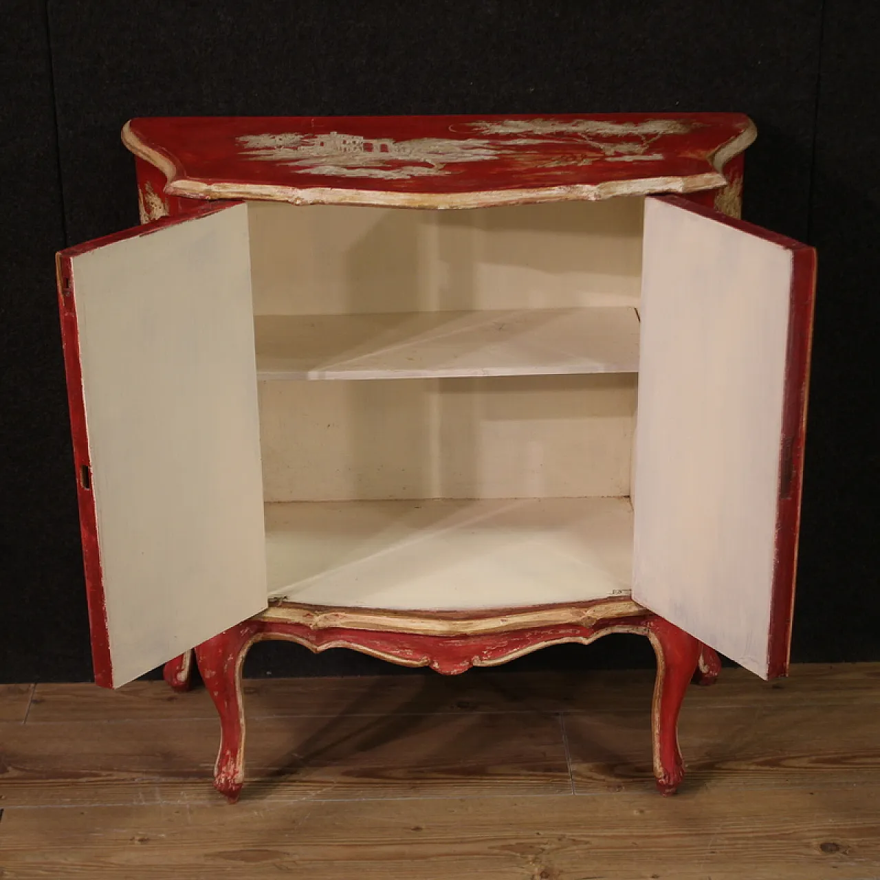 Venetian lacquered and red painted sideboard, 20th century 11