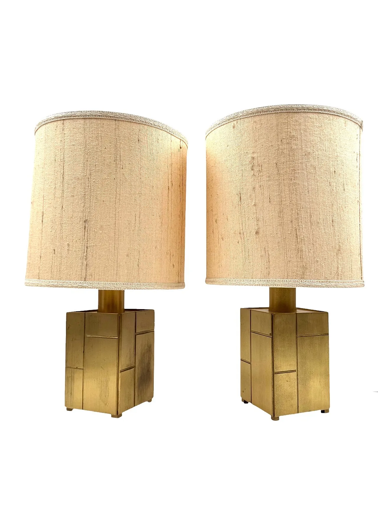 Pair of Louis table lamps in brass by L.Frigerio, 1970s 1