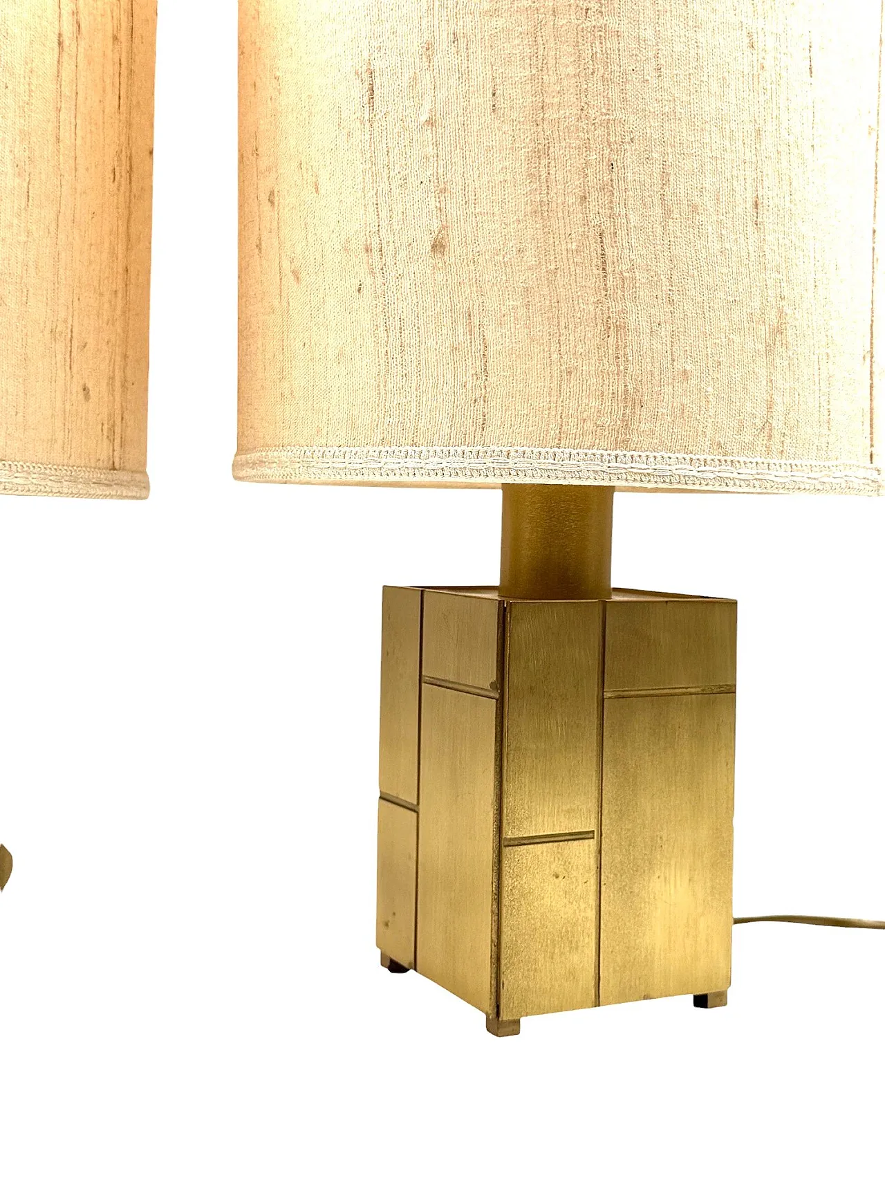 Pair of Louis table lamps in brass by L.Frigerio, 1970s 4