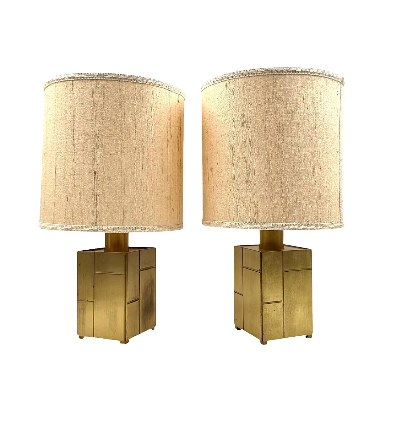 Pair of Louis table lamps in brass by L.Frigerio, 1970s 6