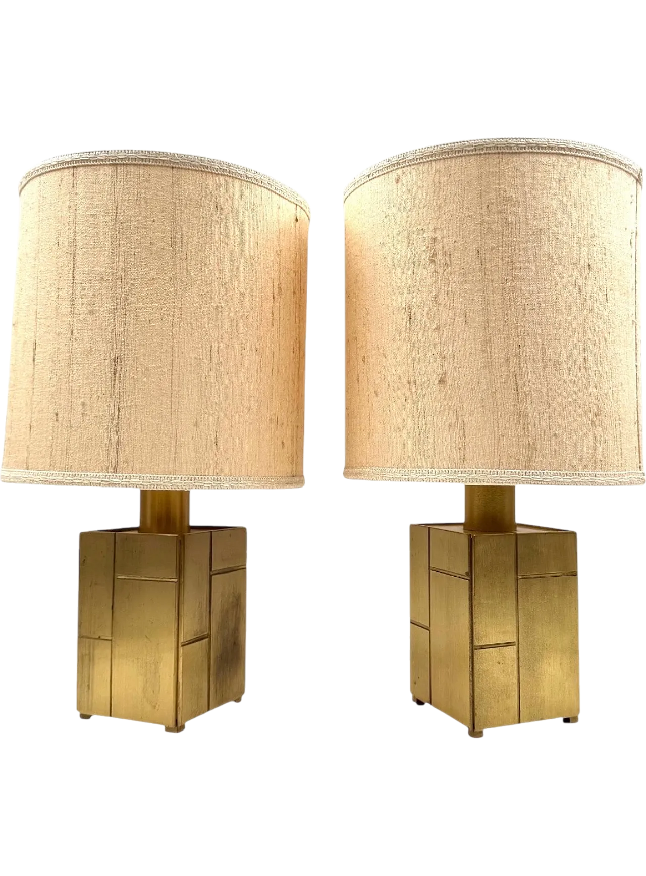 Pair of Louis table lamps in brass by L.Frigerio, 1970s 12