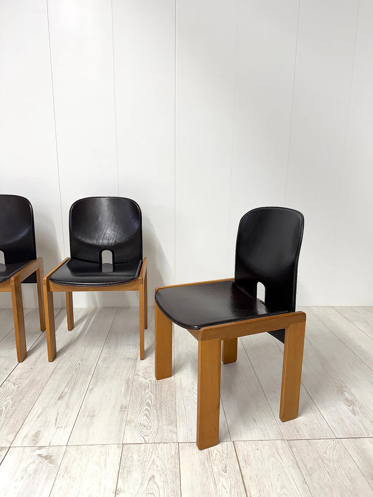 4 Chairs mod. 121 by Afra & Tobia Scarpa for Cassina, 1960s 4