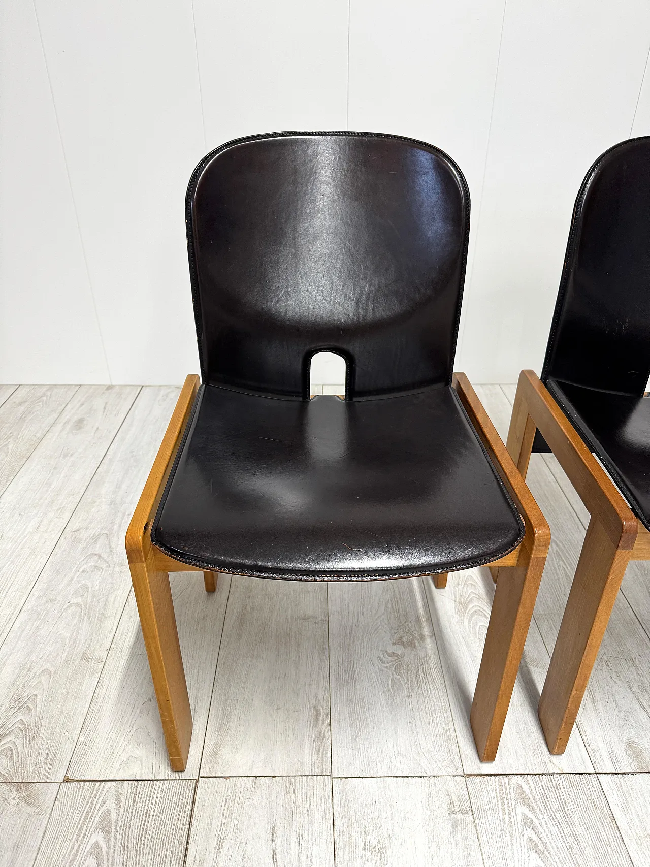 4 Sedie mod. 121 di Afra & Tobia Scarpa per Cassina, anni '60 8