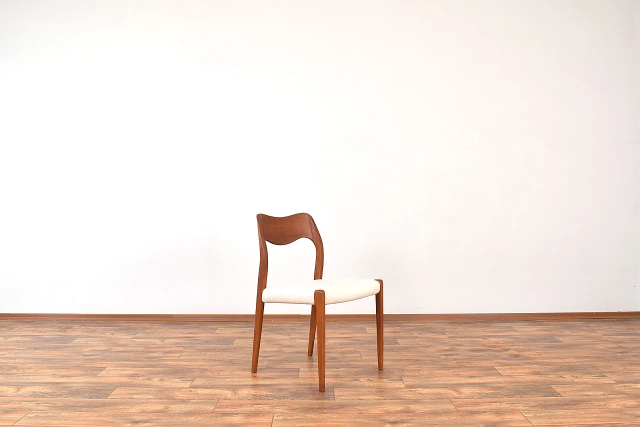 4 model 71 chairs in teak by Niels Otto Møller for J.L. Møllers, 60s 3