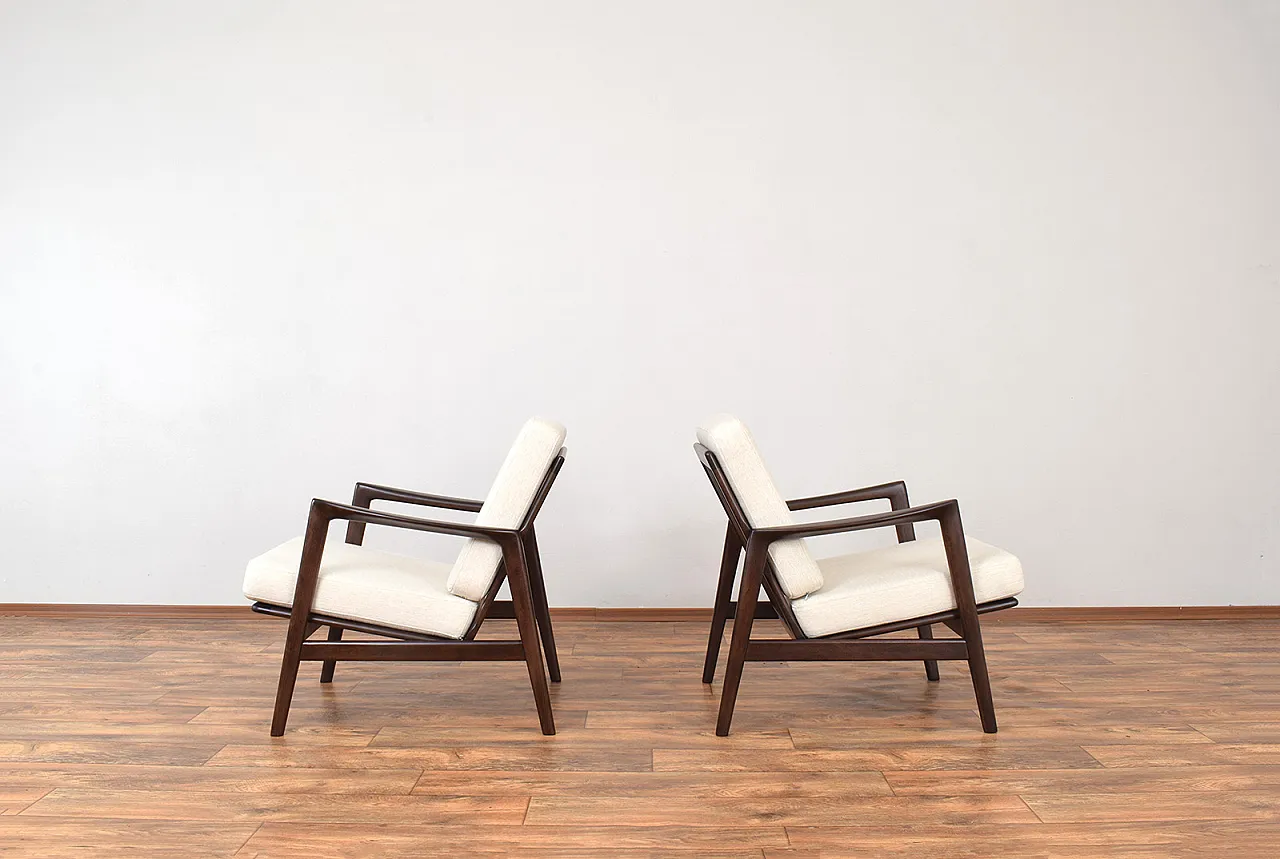 Pair of Mid-Century Stefan lounge chairs, 60s 3