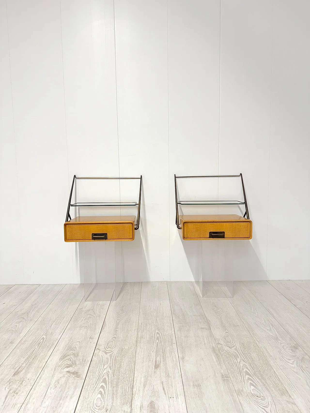 Pair of hanging nightstands by Silvio Cavatorta, 1950s 3