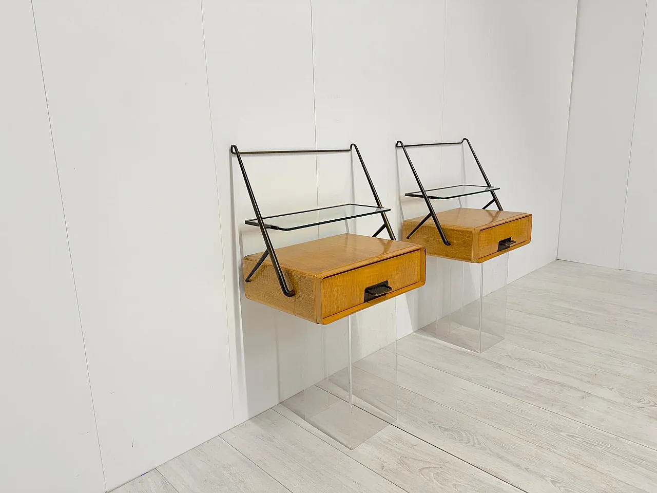 Pair of hanging nightstands by Silvio Cavatorta, 1950s 6