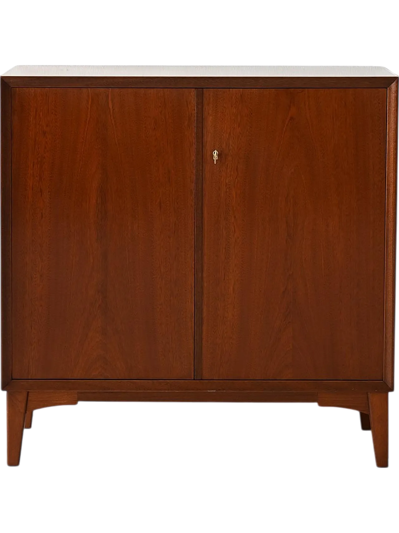 Scandinavian sideboard in mahogany 10