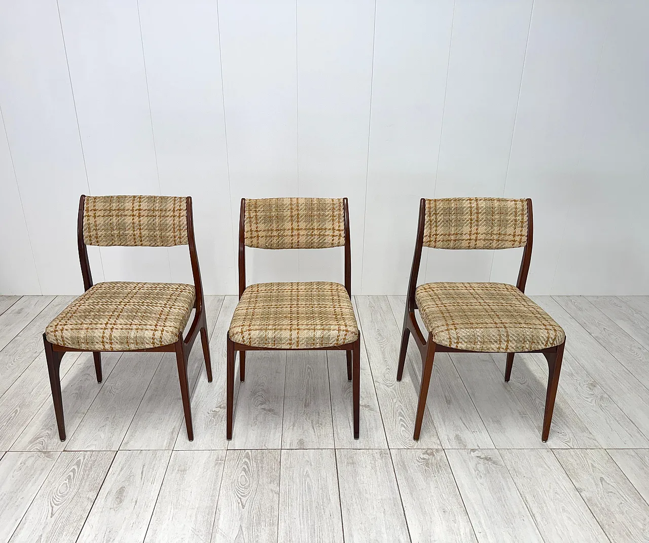 6 Wooden chairs, 1960s 5