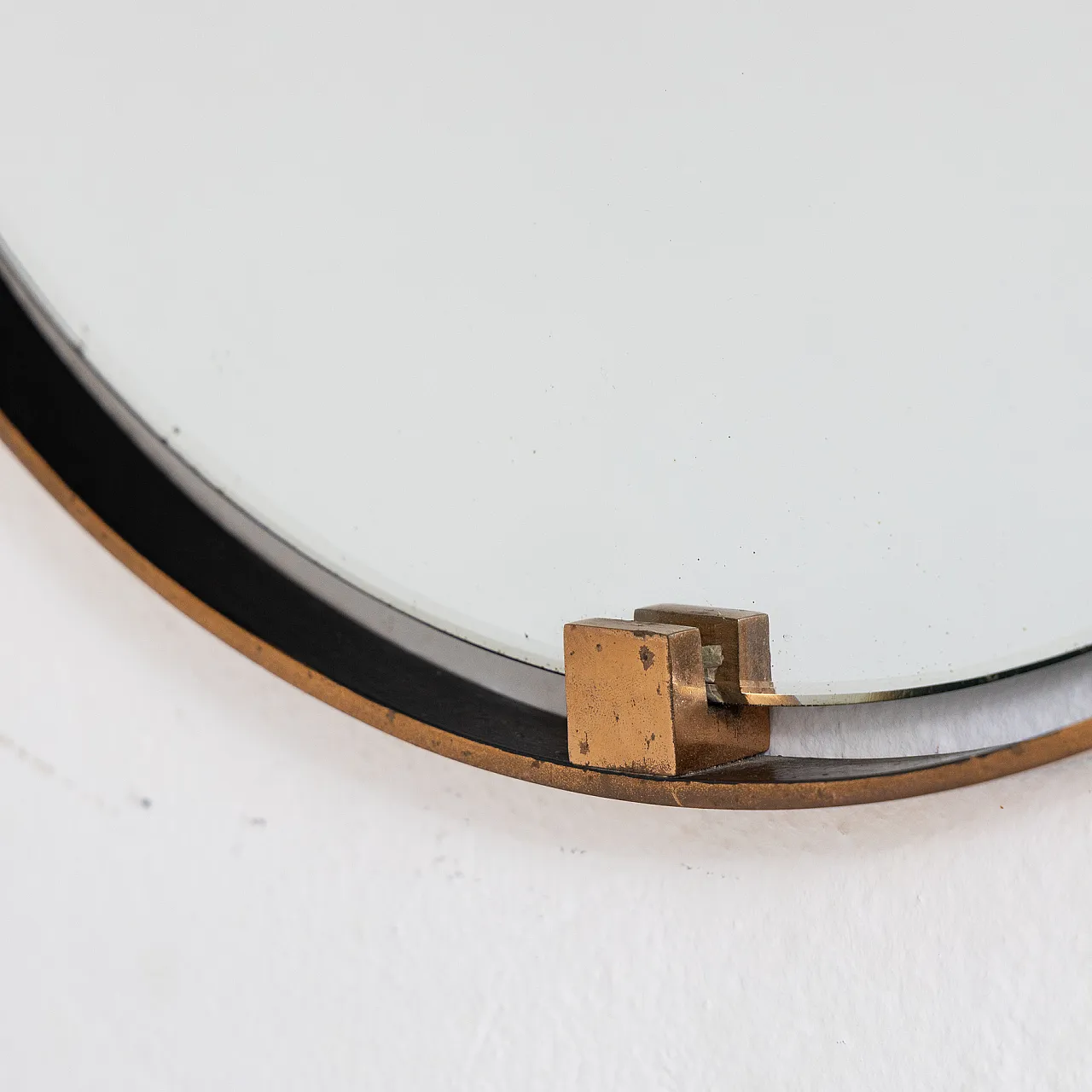 Round Metal Mirror, anni '60 4