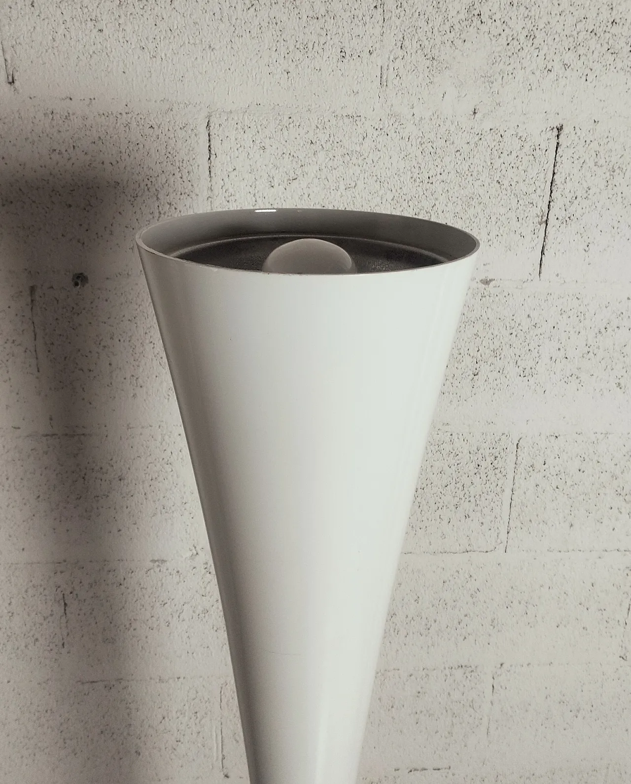 Floor lamp Biconica 2217 mod.by Elio Martinelli for Martinelli Luce 80 3