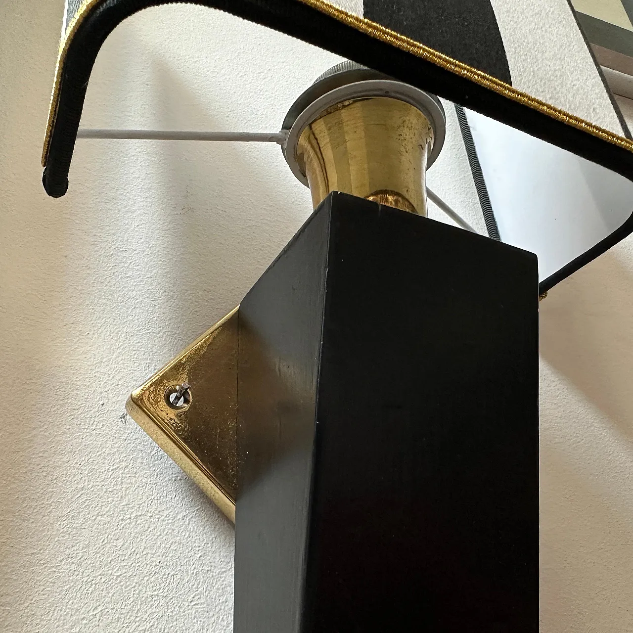 Art Deco style wood and brass wall lamp, 1980s 12