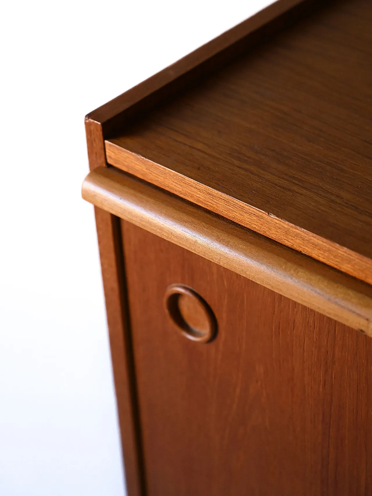 Sideboard with removable plan, 60s 8