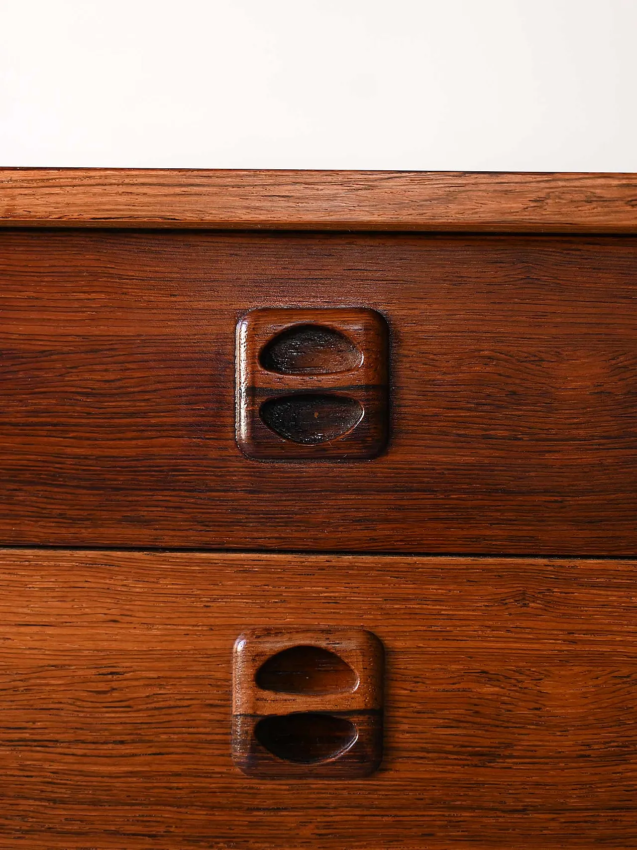 Scandinavian sideboard in rosewood, 60s 10