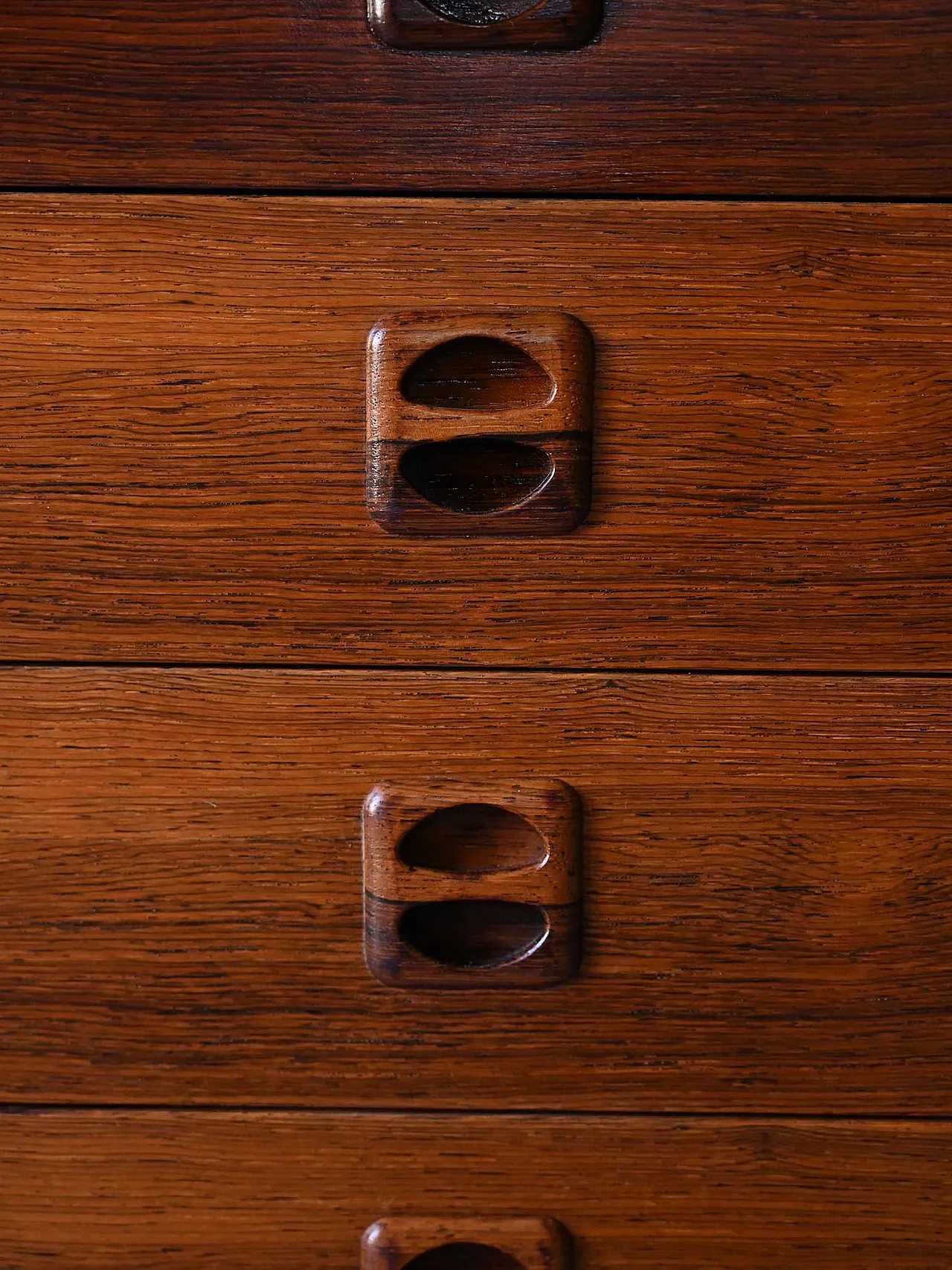 Scandinavian sideboard in rosewood, 60s 11