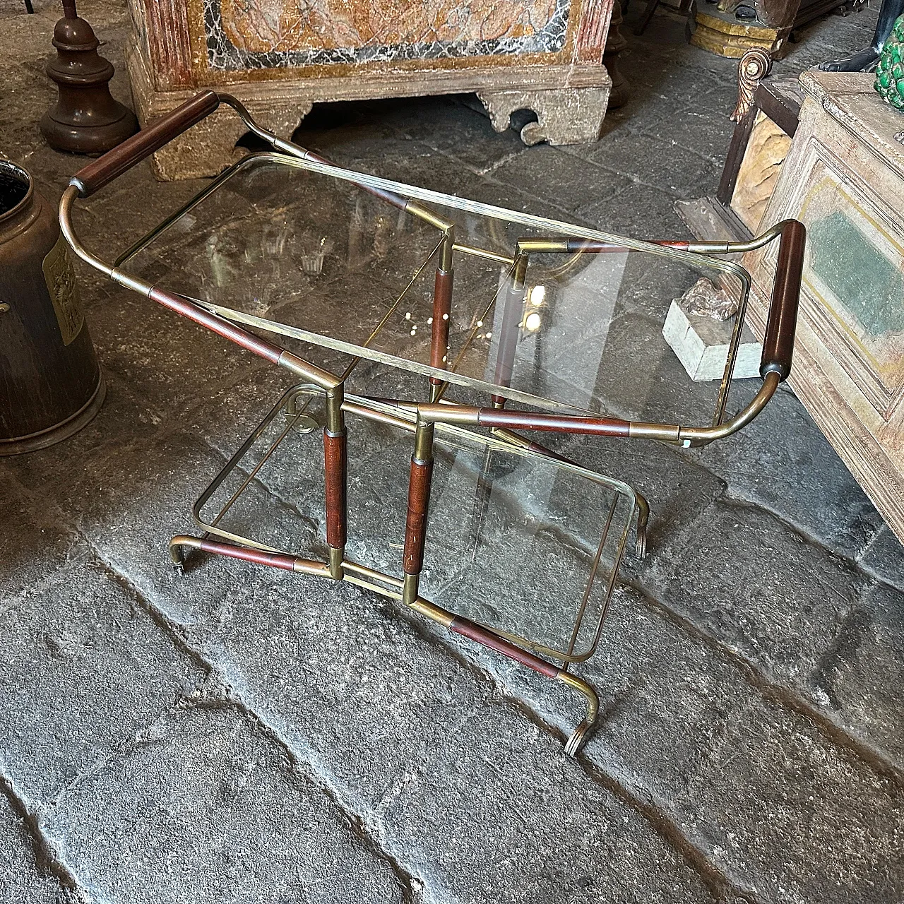 Carrello da bar in ottone, legno e vetro di Cesare Lacca, anni '50 13