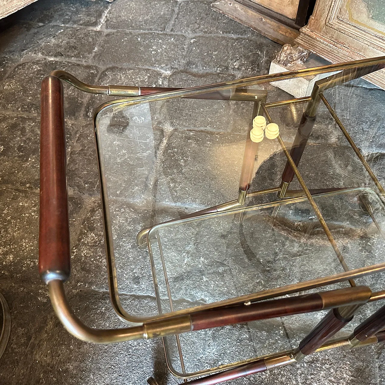 Carrello da bar in ottone, legno e vetro di Cesare Lacca, anni '50 15