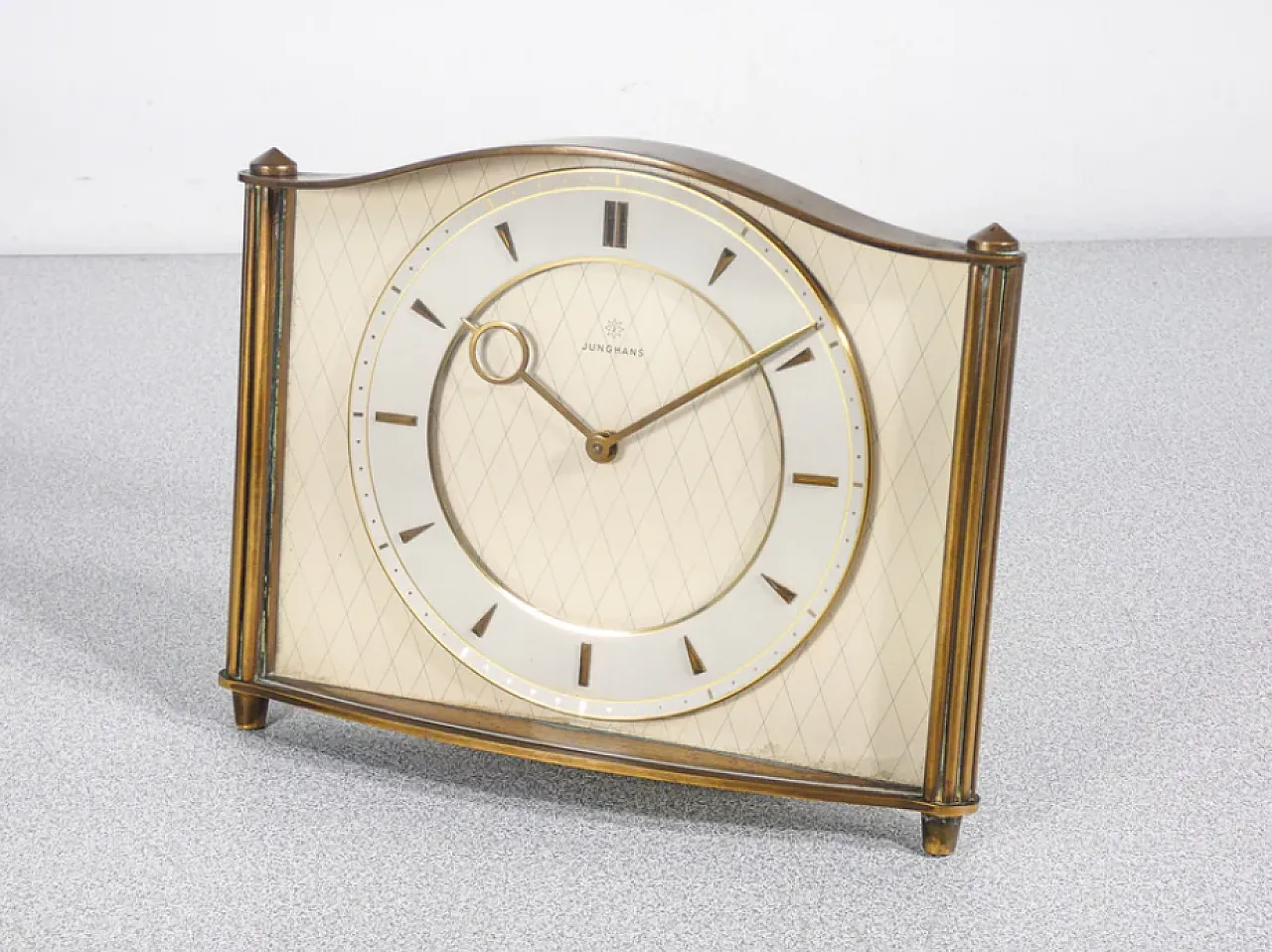 Junghans table clock, mid-20th century 1