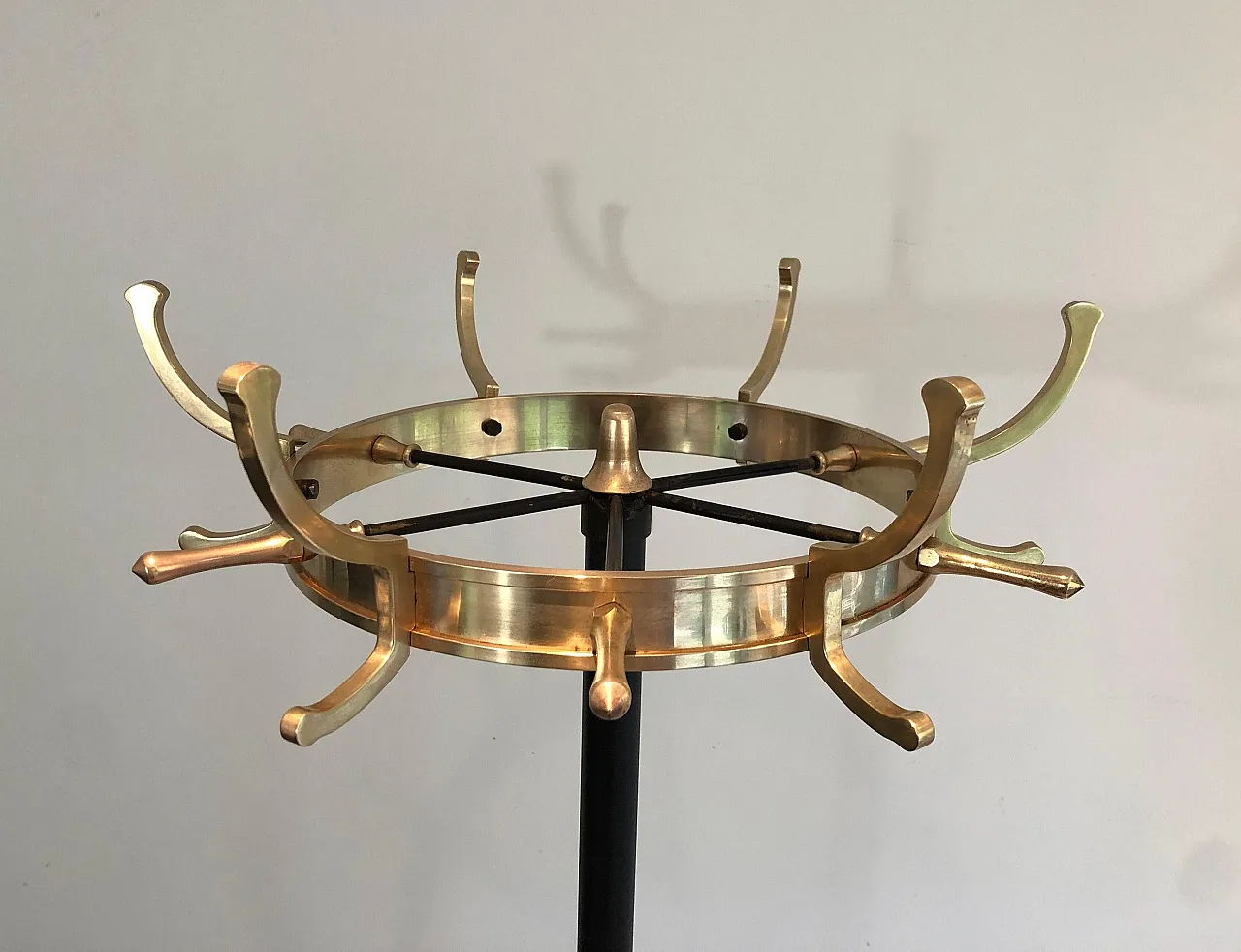 Lacquered metal and brass coat stand by Jacques Adnet, 1950s 4