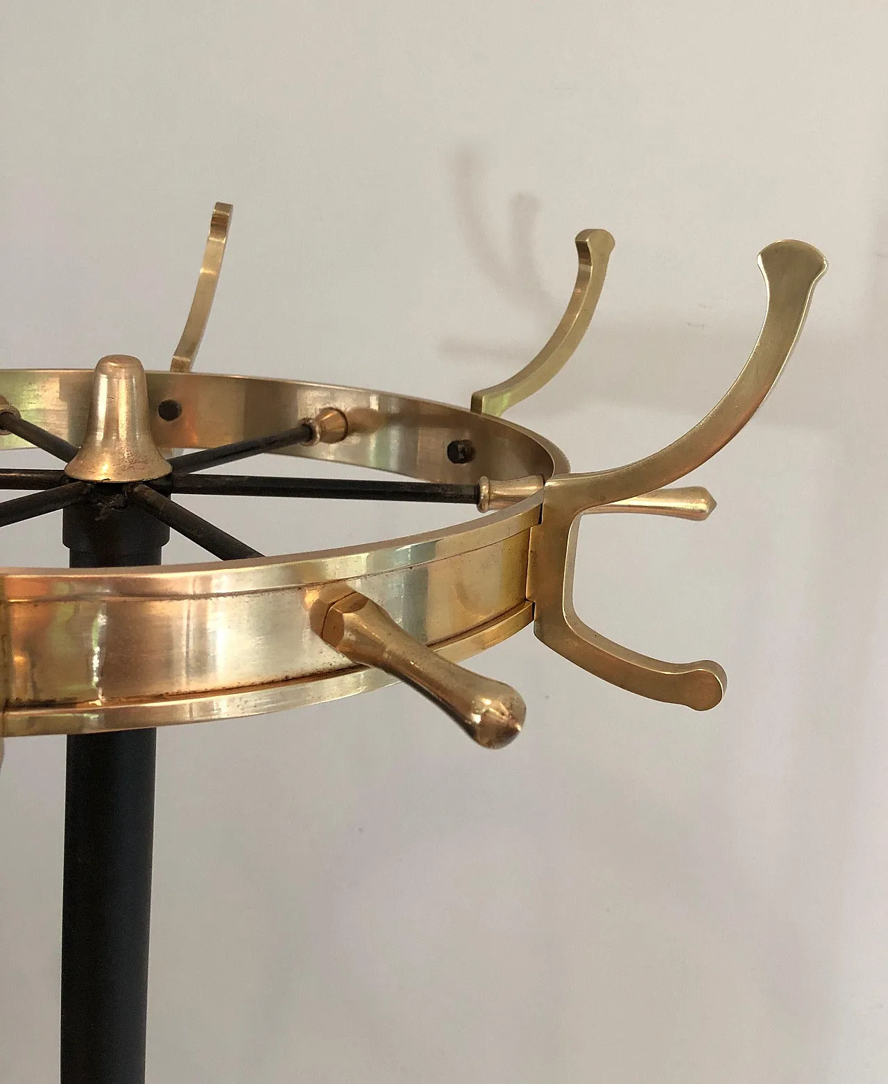 Lacquered metal and brass coat stand by Jacques Adnet, 1950s 7