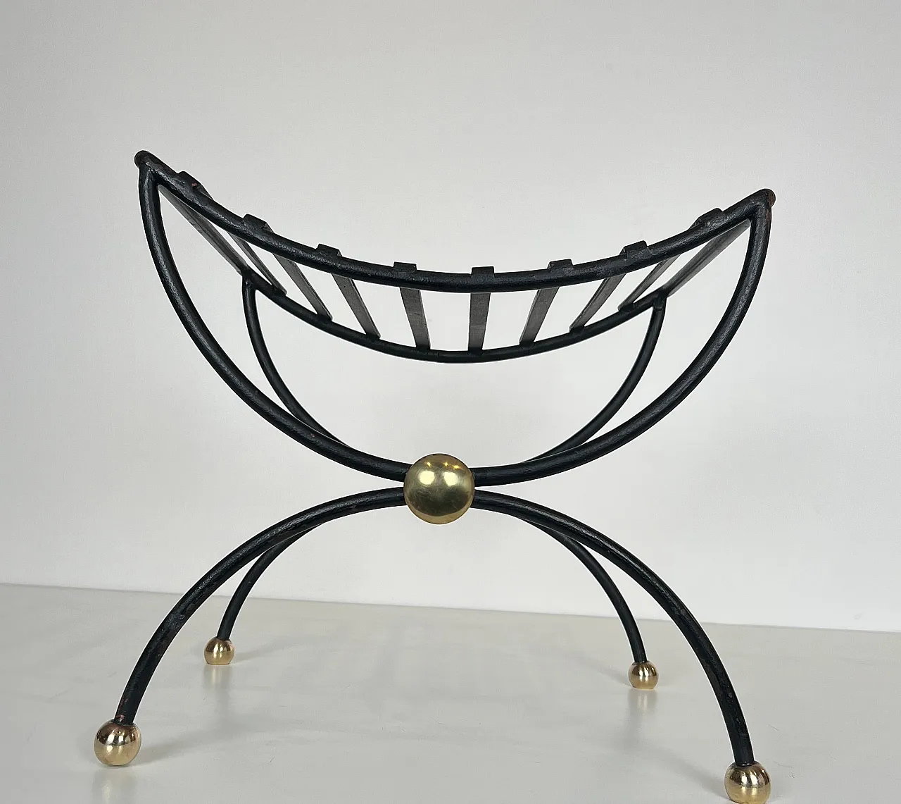 Pair of wrought iron and brass curule stools, 1950s 7