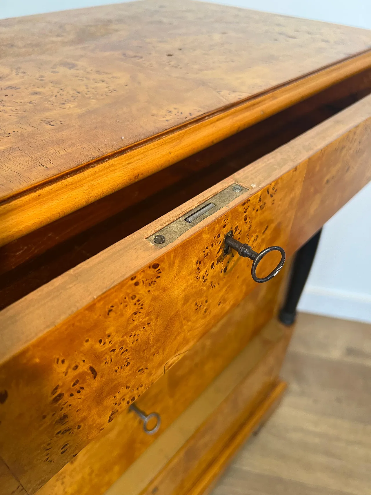 Biedermeier-style chest of drawers with 4 maple drawers, 1950s 7