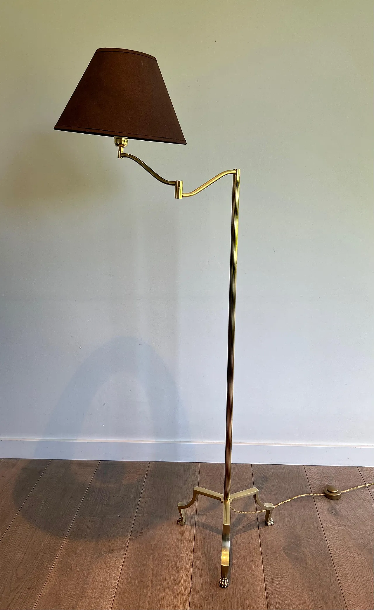 Brass reading lamp with claw feet, 1940s 4