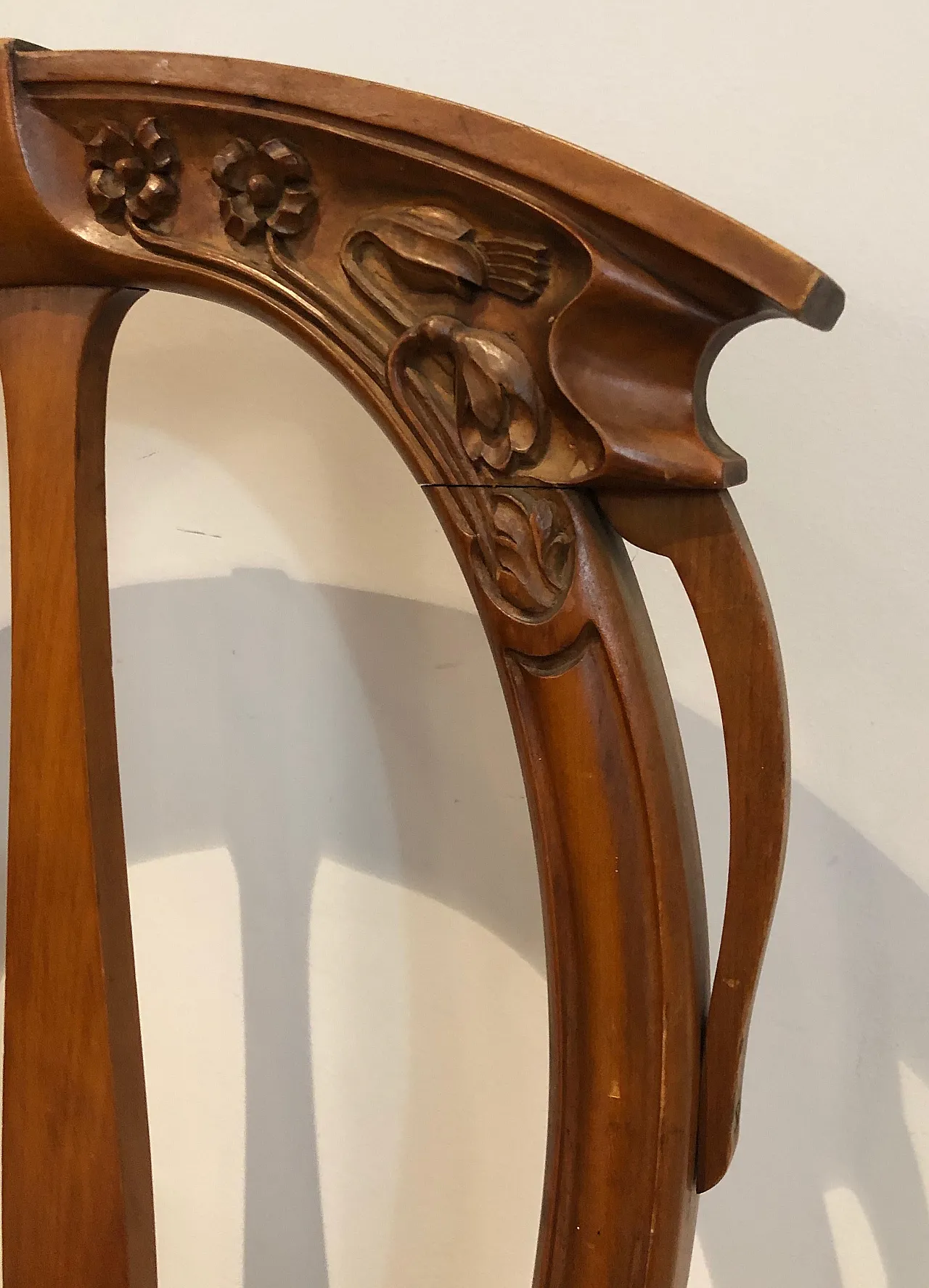 4 Wooden chairs decorated with flowers and plants, early 20th century 10