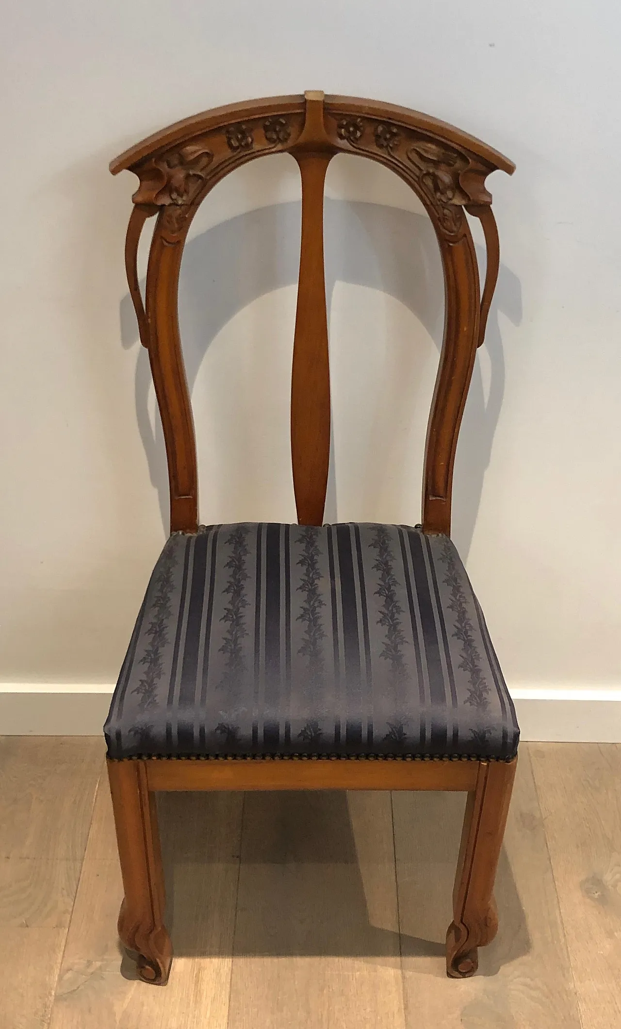 4 Wooden chairs decorated with flowers and plants, early 20th century 13