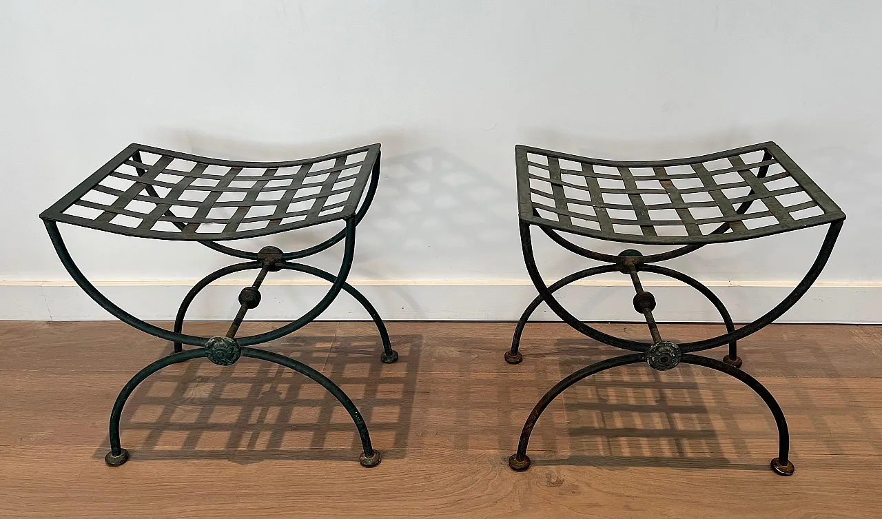 Pair of Curule stools in wrought iron and patinated metal, 1950s 20