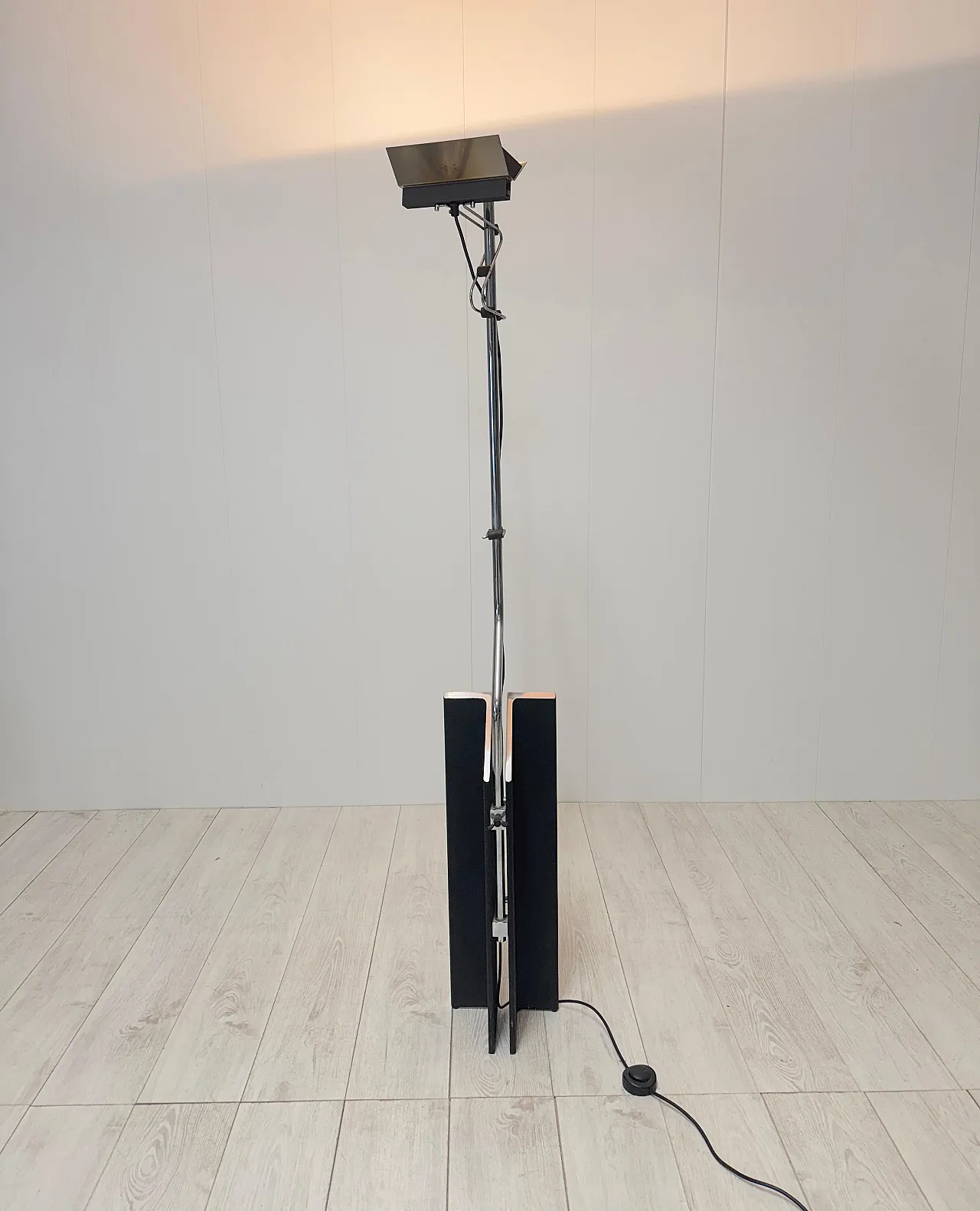 MP floor lamp by Ennio Chiggio for Lumenform, 1960s 4