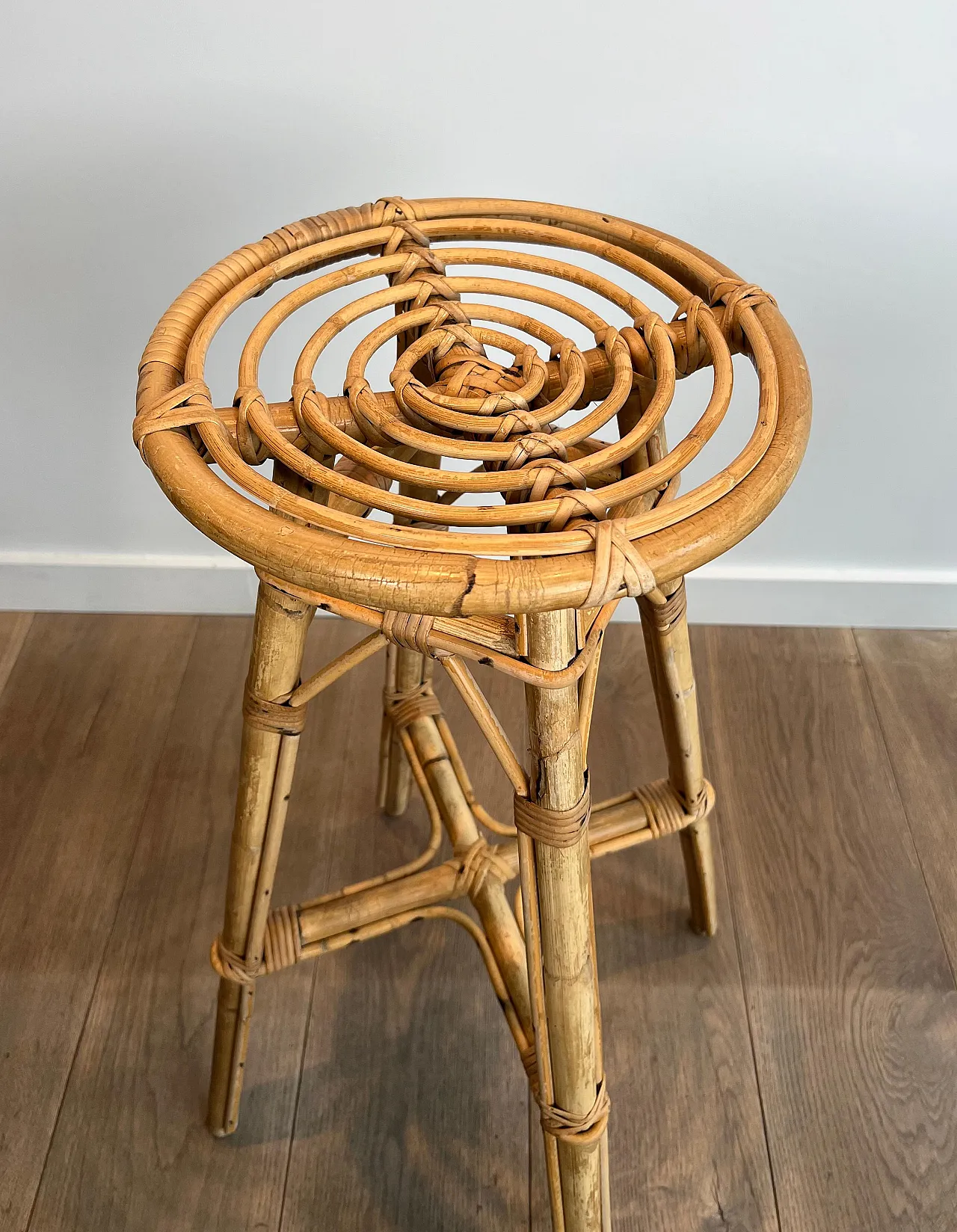 4 Rattan stools, 1970s 7