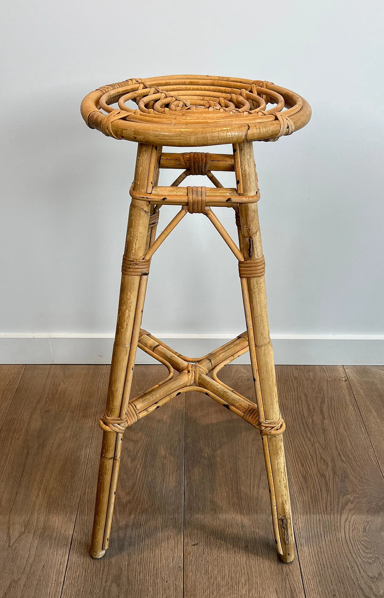 4 Rattan stools, 1970s 19