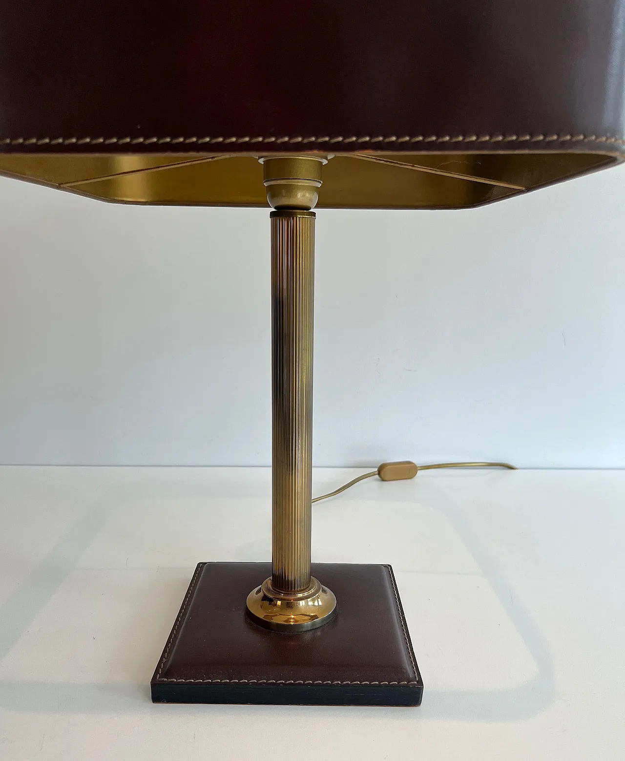 Brown leather and brass desk lamp, 1970s 17