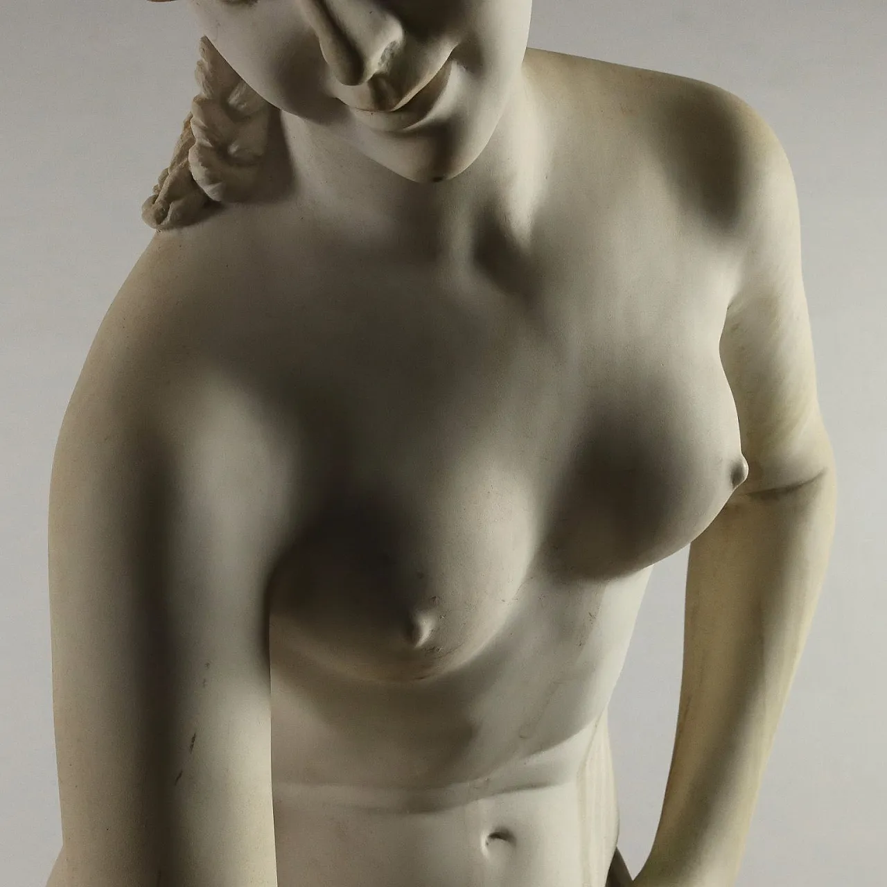 Venus at the Bath of Torrione Lorenzo, garden statue, 20th century 8