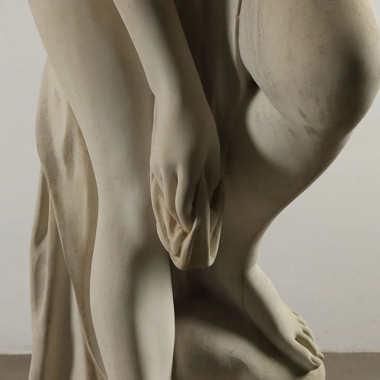 Venus at the Bath of Torrione Lorenzo, garden statue, 20th century 10