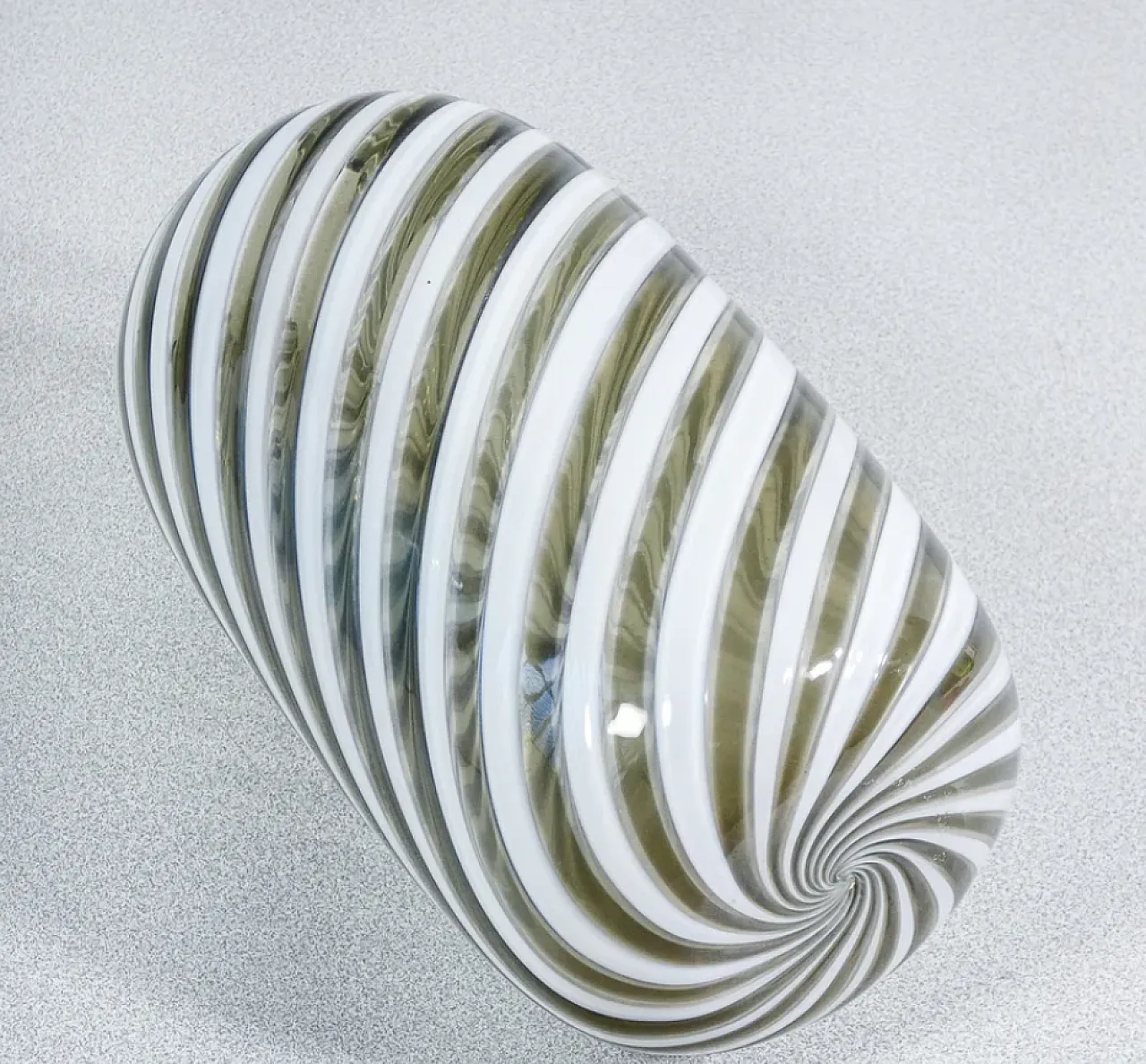 Glass vase with vertical bands by F. Bianconi for Venini, 1980s 6