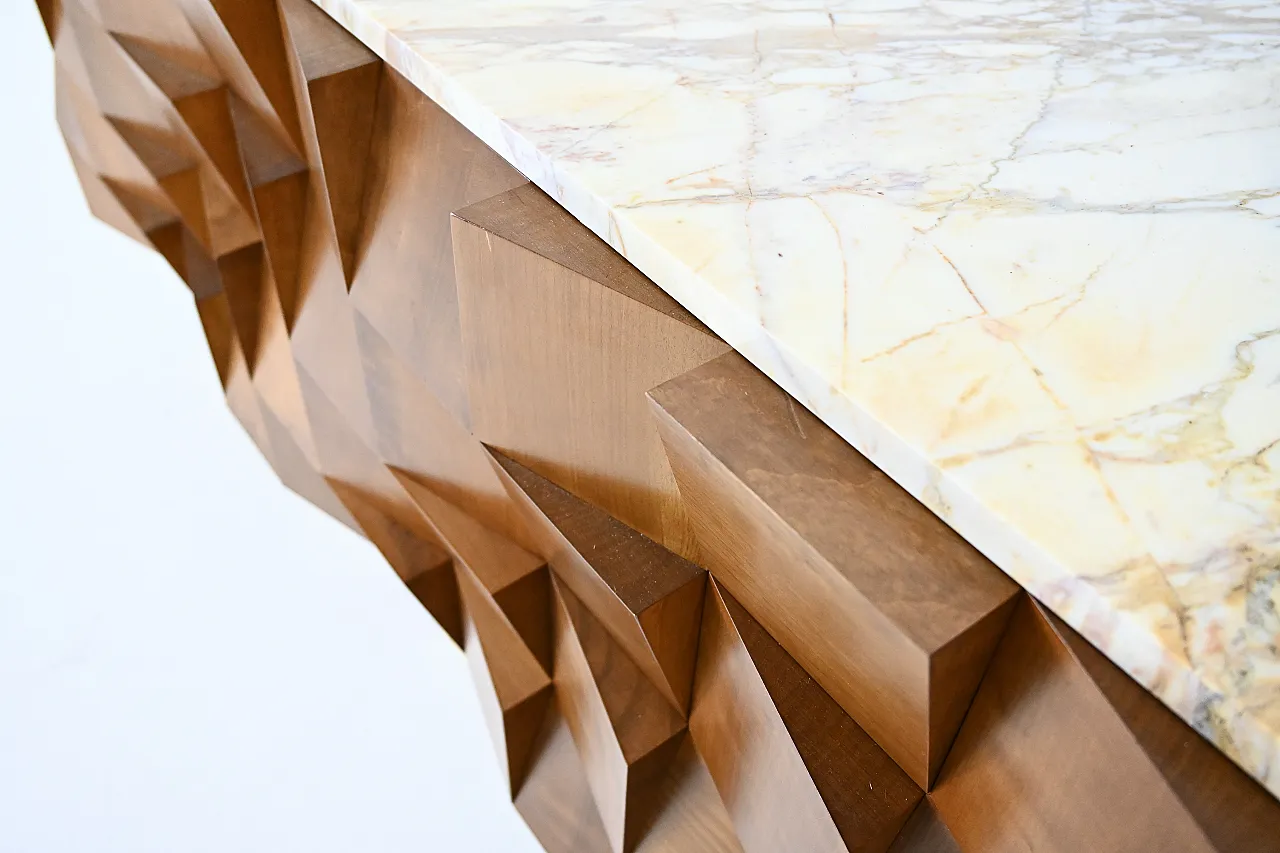 Contemporary Italian sideboard 9