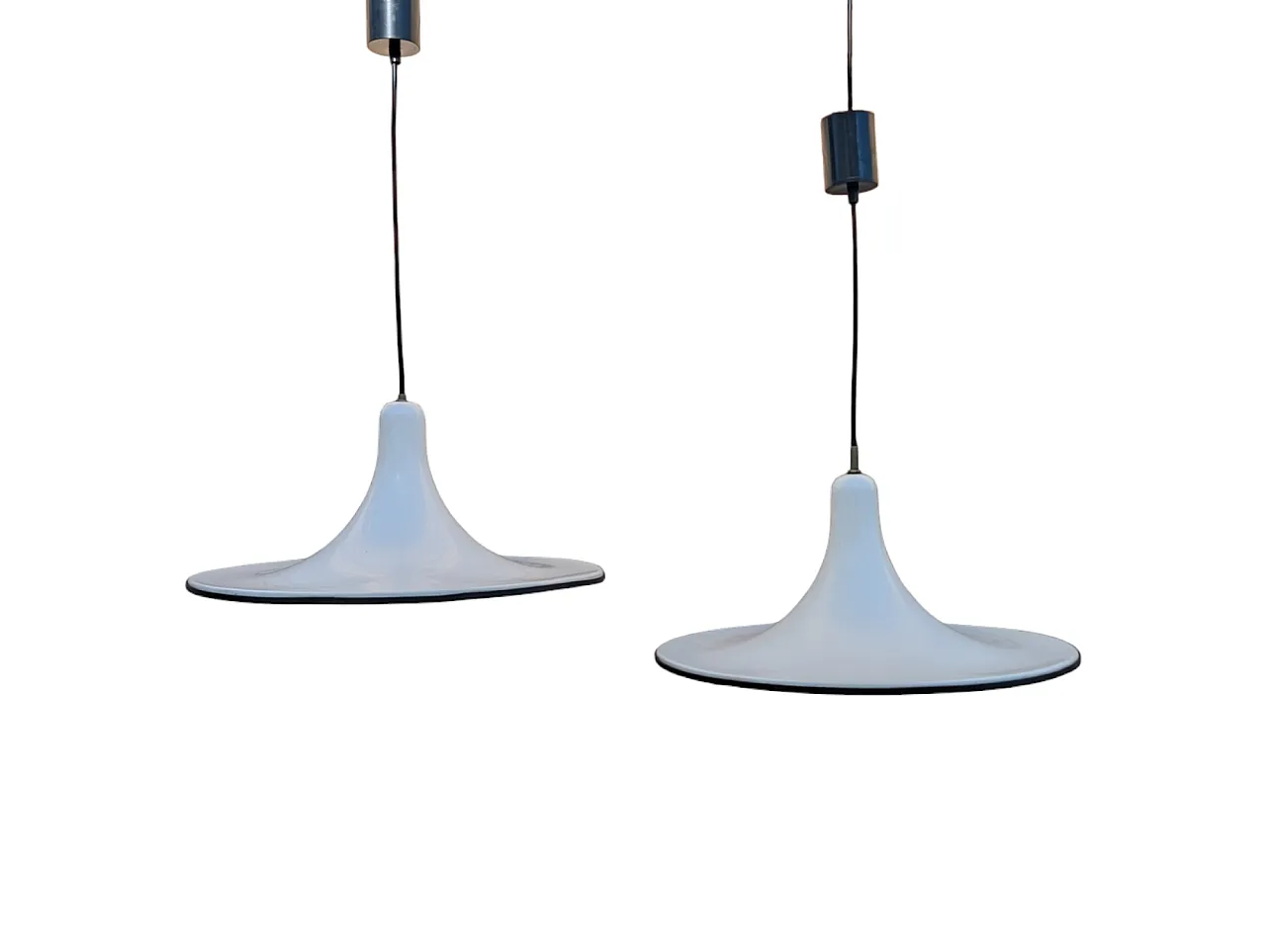 Pair of suspension lamps at the 70s bell 1