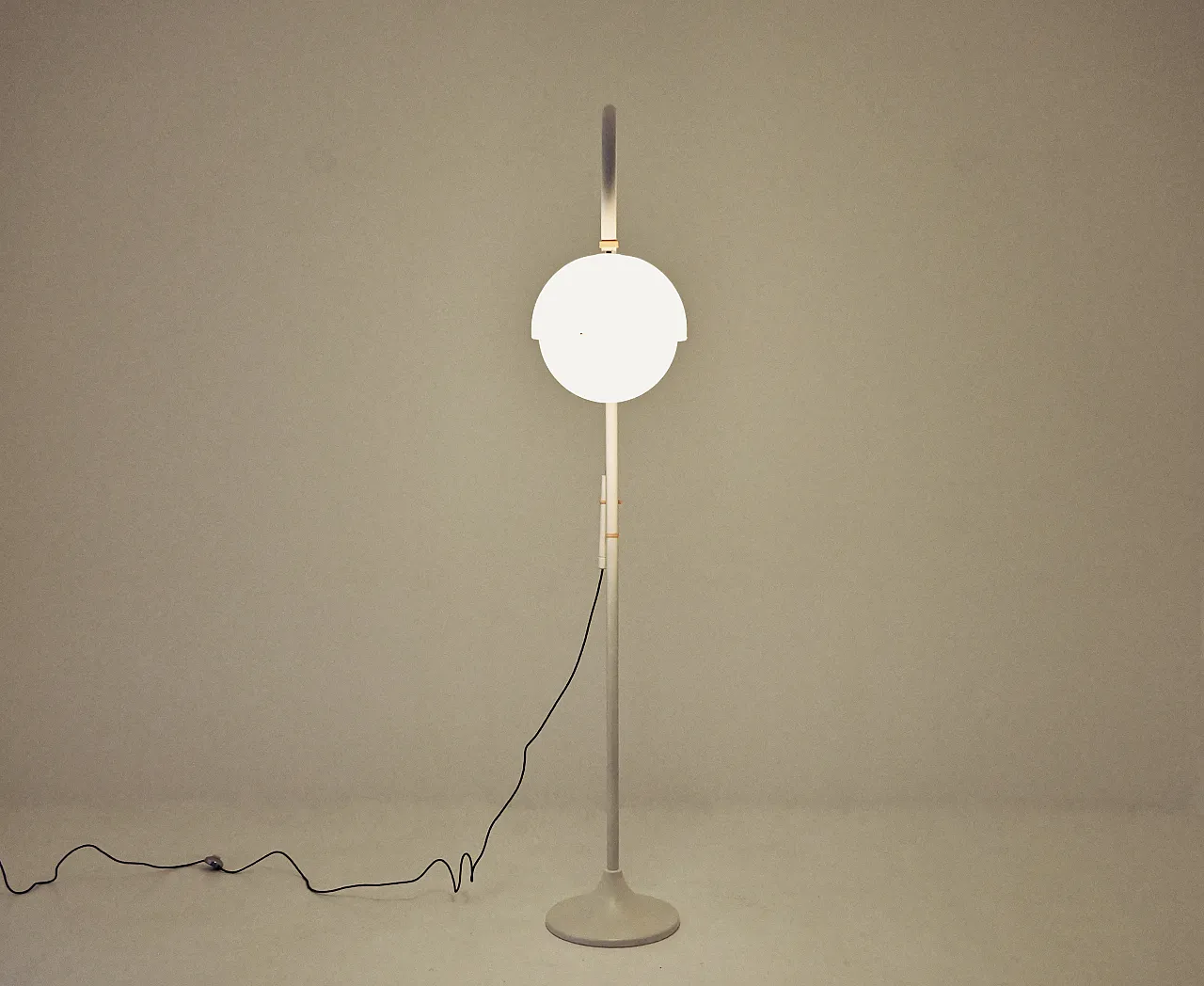 4055 Floor lamp by Luigi Bandini Buti For Kartell, 1960s 4