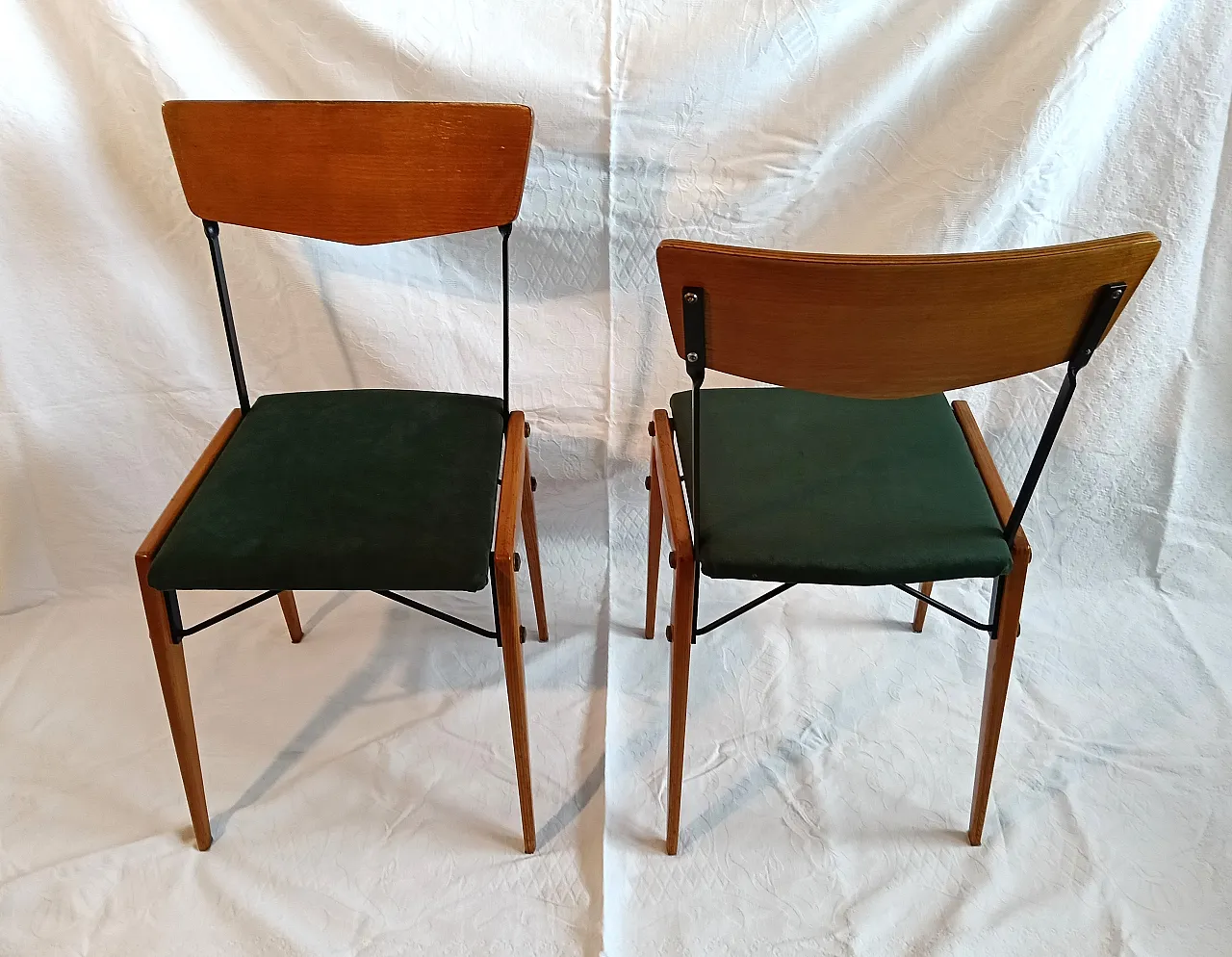 4 chairs, 60s 9