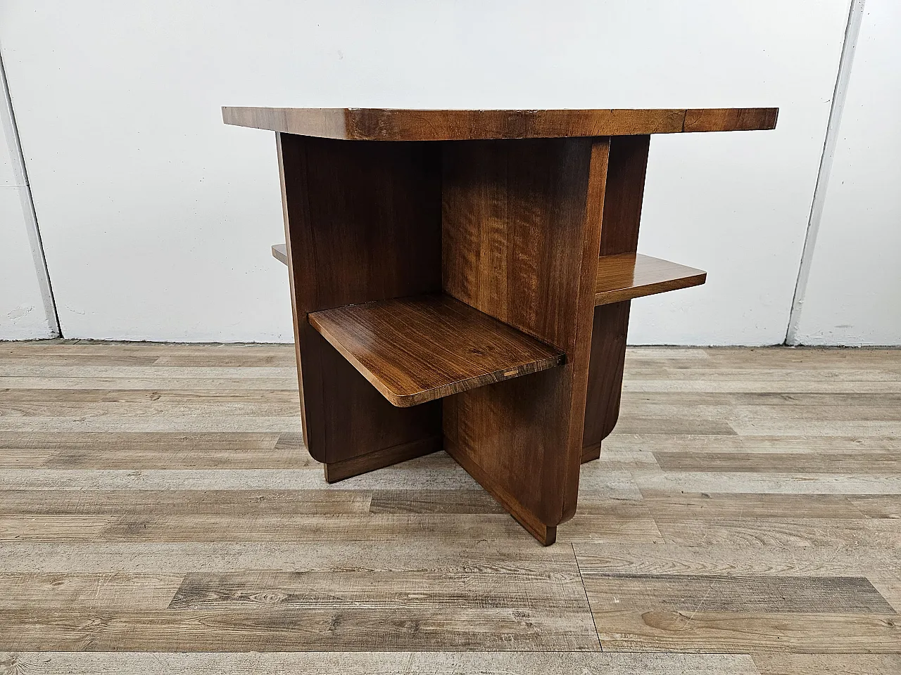 Table Art Decò square in walnut root, 1930s 4