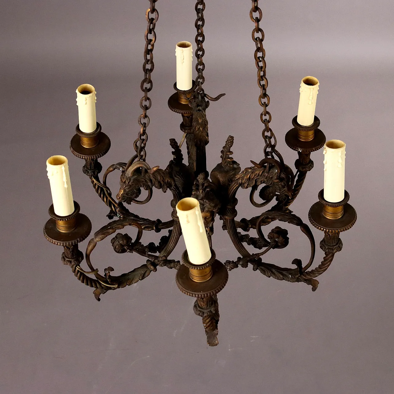 Lampadario in stile neoclassico in bronzo, '900 5