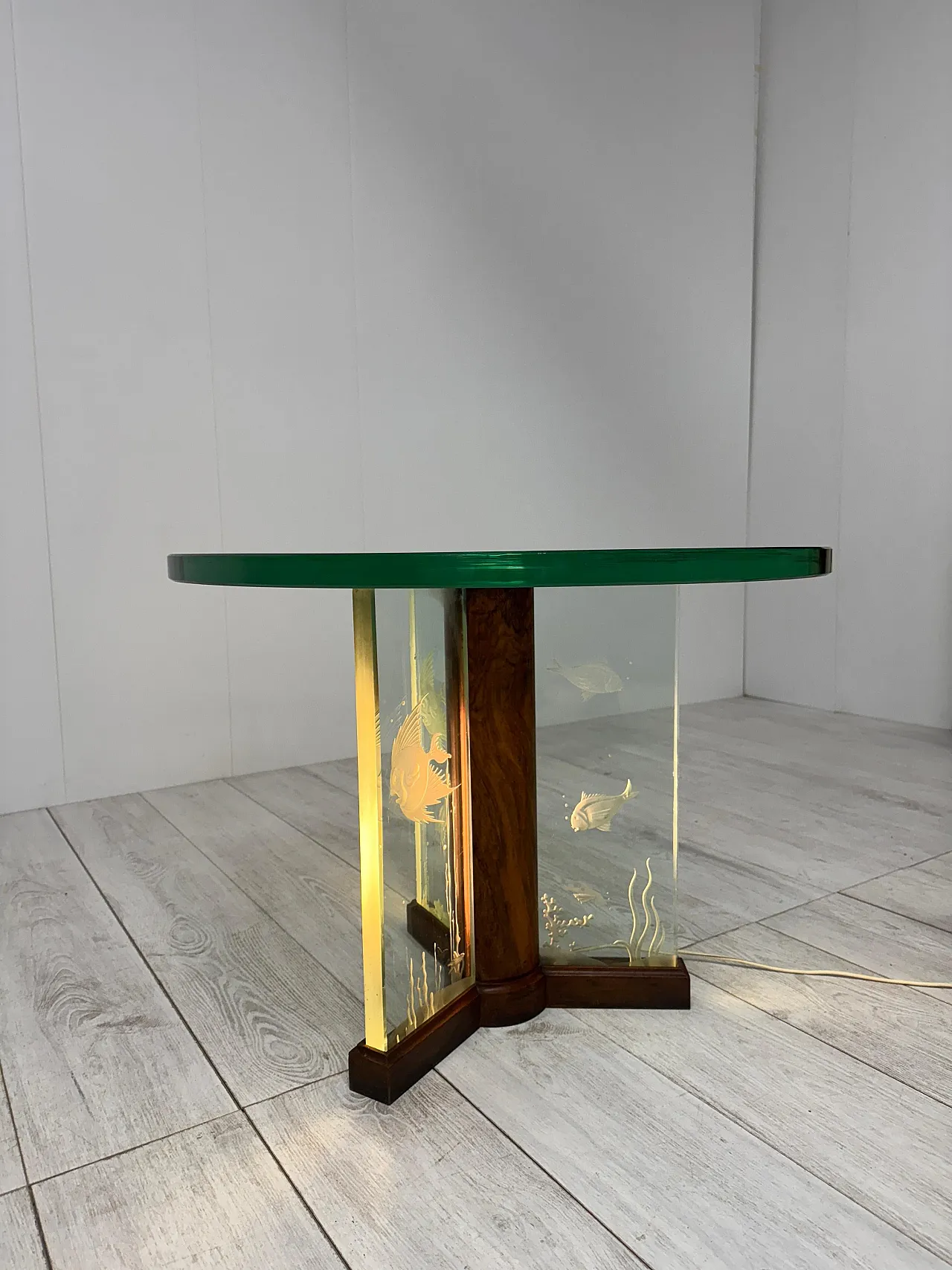 Etched glass coffee table by Luigi Brusotti, 1940s 5