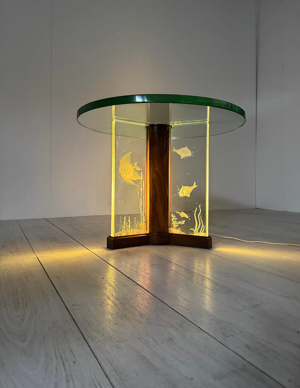 Etched glass coffee table by Luigi Brusotti, 1940s 10