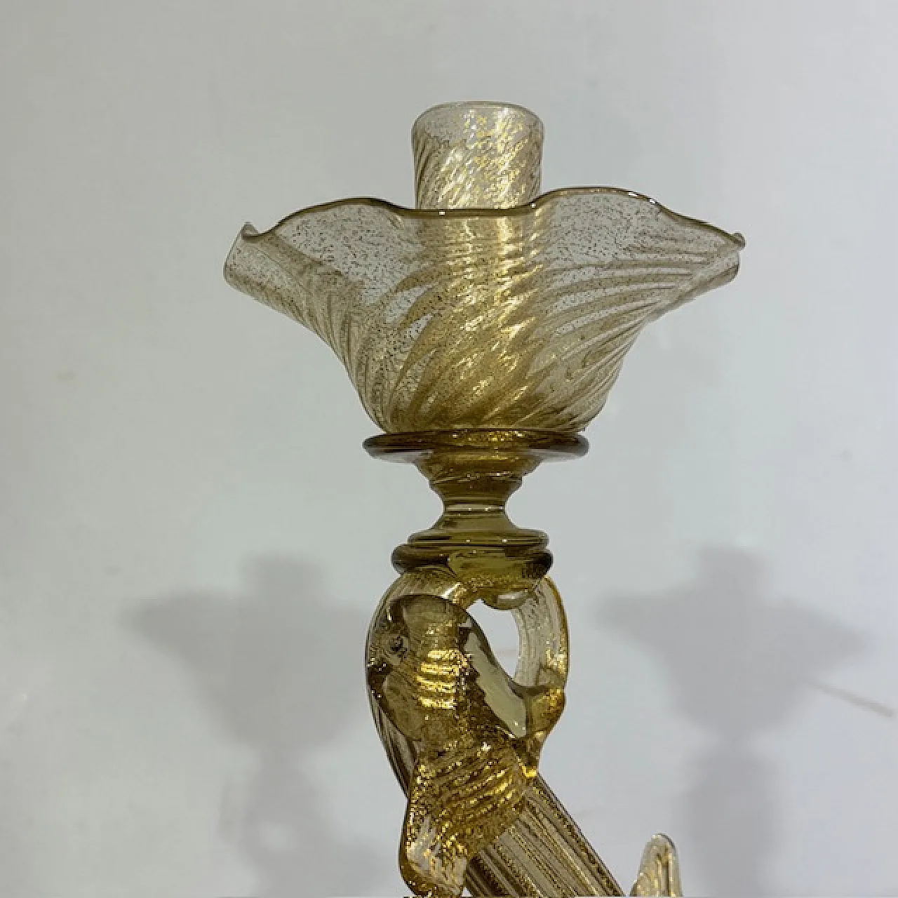 Coppia di candelabri in vetro Murano delfini, anni '70 5