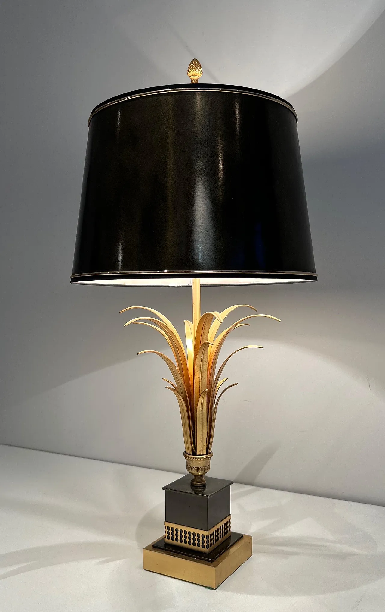 Palm-shaped table lamp in the style of Maison Charles, 1970s 11