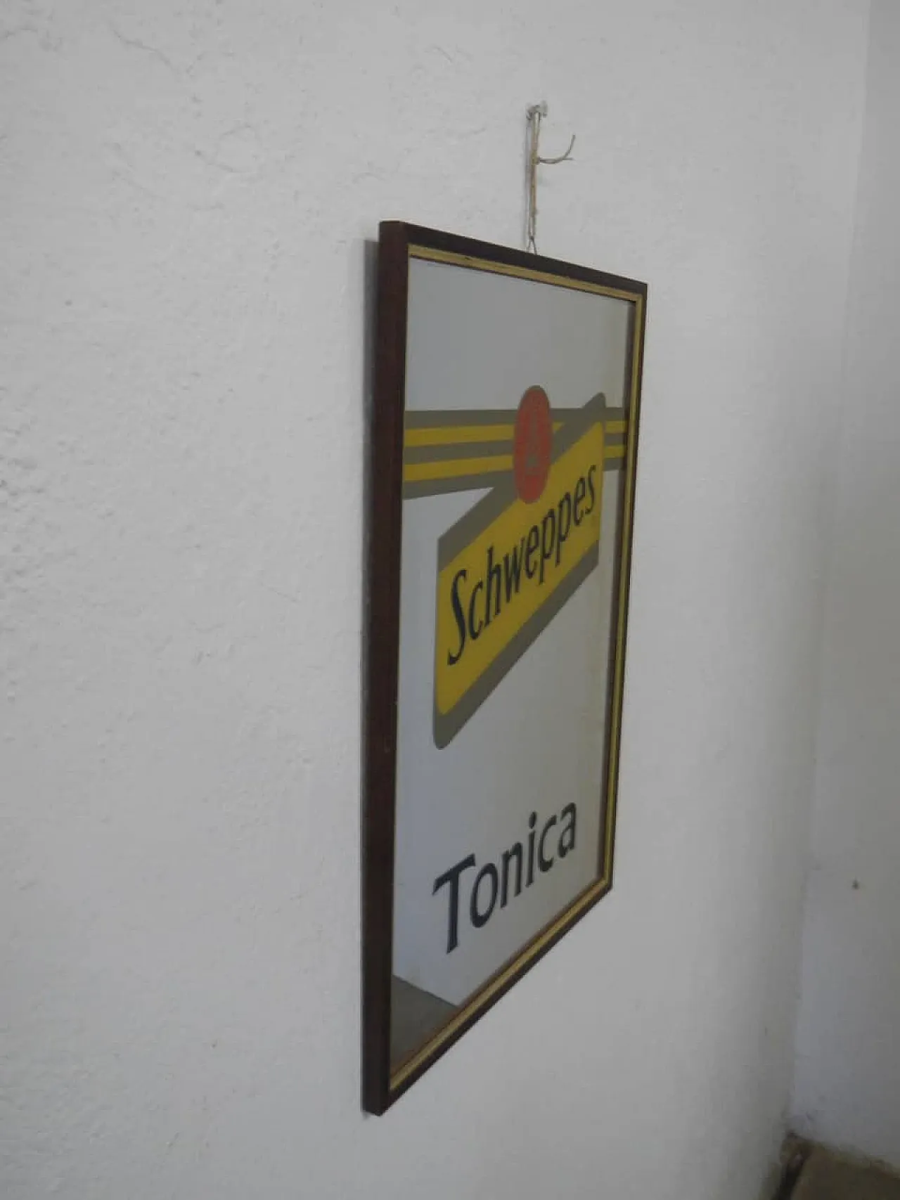 Specchio pubblicitario Tonica Schweppes 1970 4